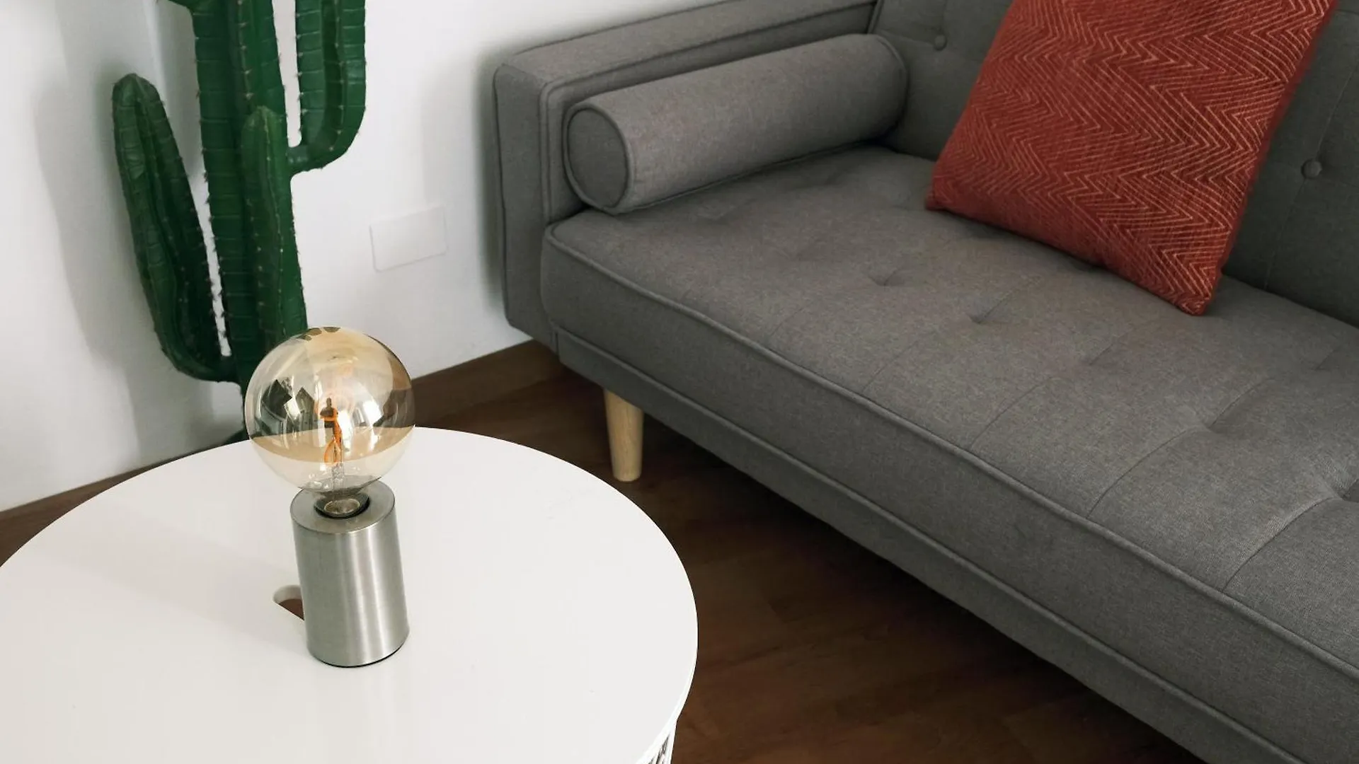 Comecasa 2 Bedrooms Apartment 450Mt From Duomo Milão